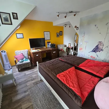 Wintergarten Am Thingplatz Ubytování v soukromí *